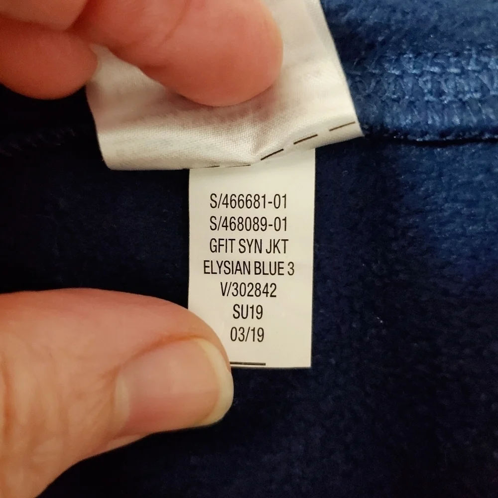GAP Fit Kids Blue Jacket with Green Gray Arm Detail Size M Regular